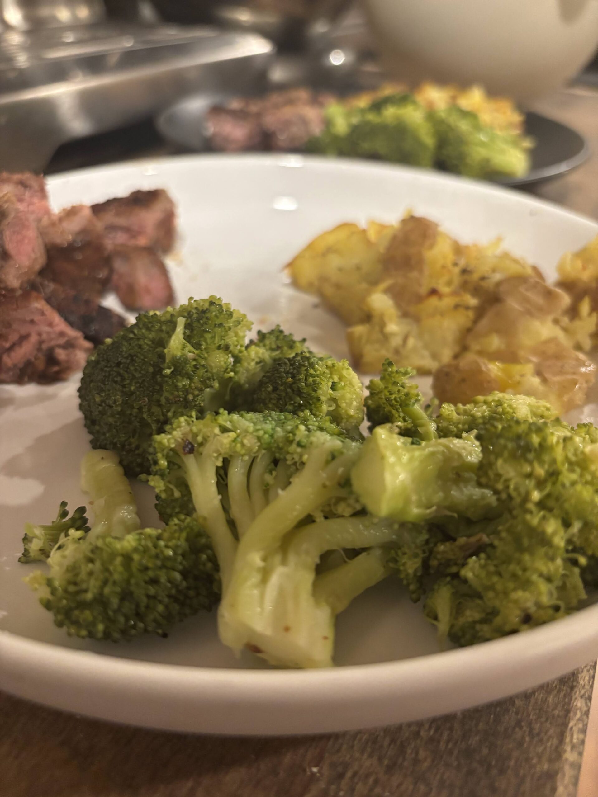 The Easiest Steamed Broccoli in 15 minutes